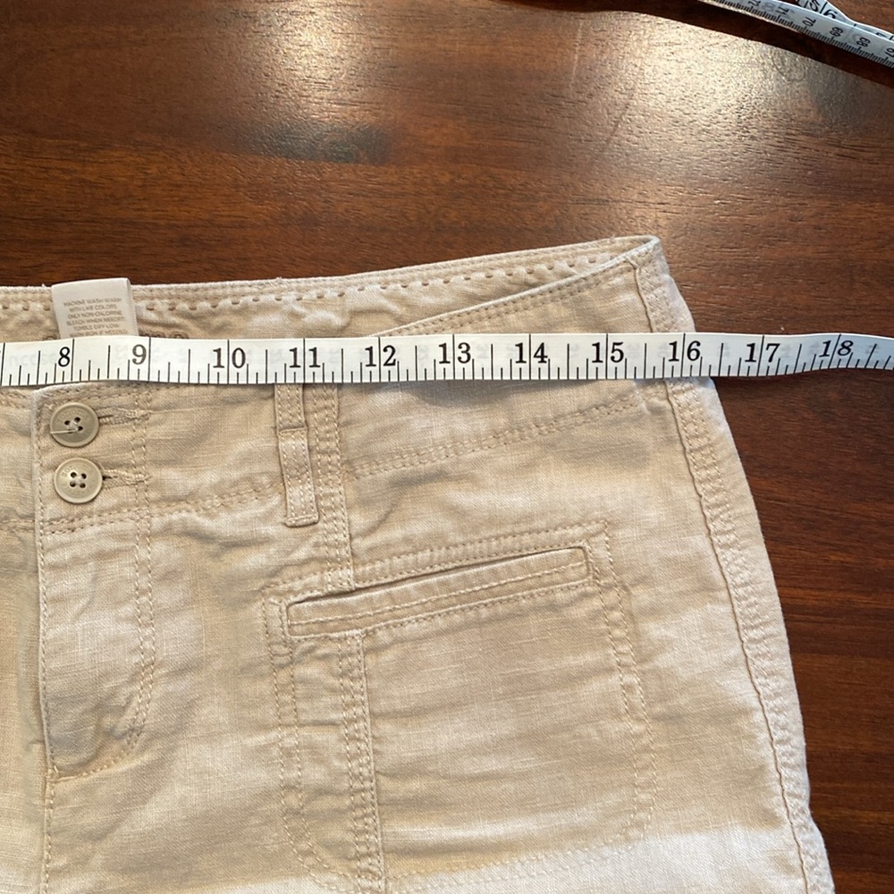 Khaki Sonoma shorts. Cotton/Linen blend. Size 8. - Picture 3 of 7